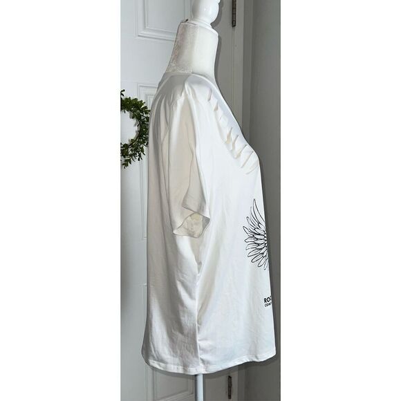 Forever 21+ - Julia Rock and Roll Slashed Tee (1X) - Picture 4 of 7